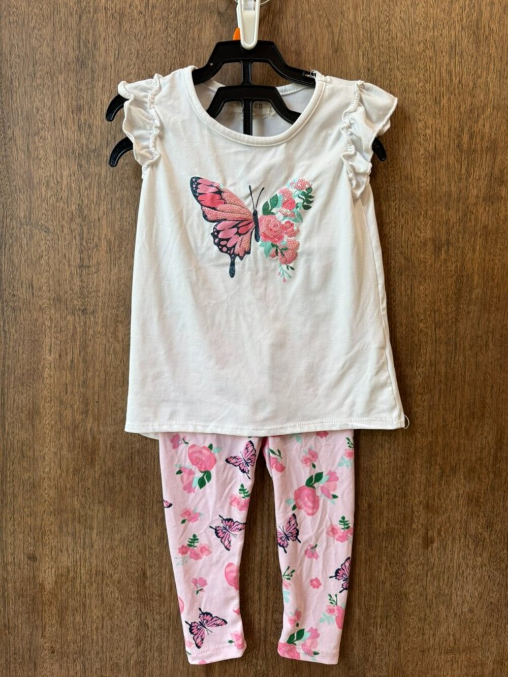 Girls White top w/ Pink Butterfly & Pink Butterfly Print Leggings Set Size 2T